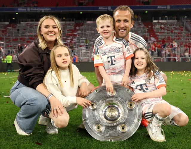 凯恩：冠军的感觉太棒了，肩上的巨石终于被卸下